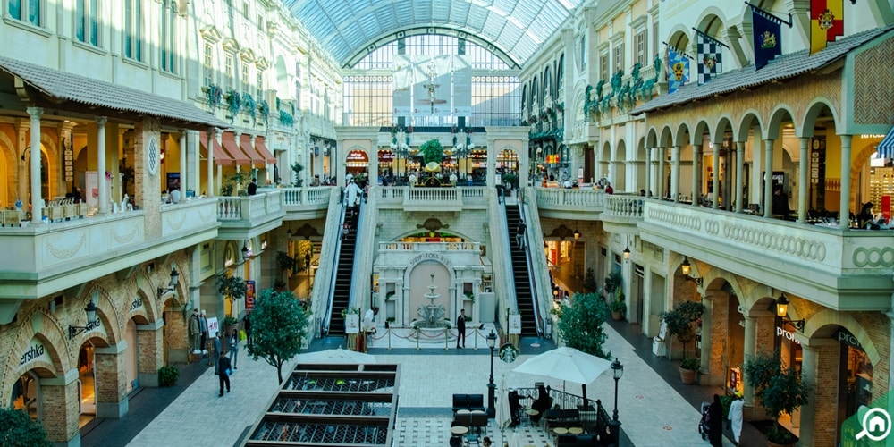 Mercato Shopping Mall in Dubai