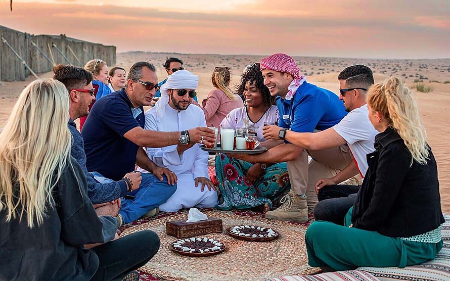 Cultural Diversity and Vibrant Lifestyle in UAE
