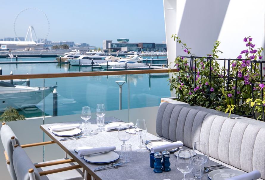 Yacht Club Restaurant - Italian Seafood Restaurant